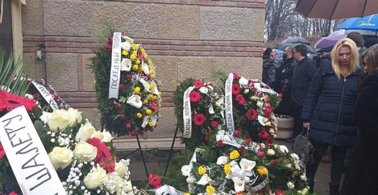 52596477-383422232489900-188413592435949568-n