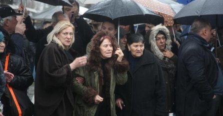 VAPAJI ŠABANOVE SESTRE PARAJU NEBO: Potpuno slomljena, ponavlja samo JEDNU REČENICU