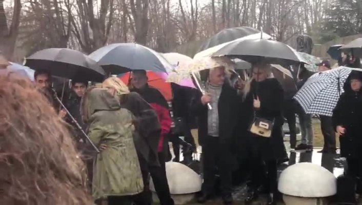 c70035637eb2a05b0346-3