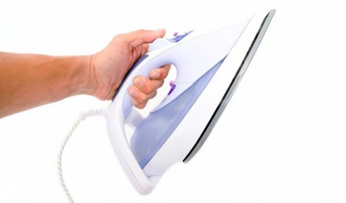 238501-ironing-164672-960-720-f