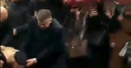 SAHRANJEN KRALJ NARODNE MUZIKE: Pogledajte šta je neutješna Goca PRVO uradila, SUZE LIJU   