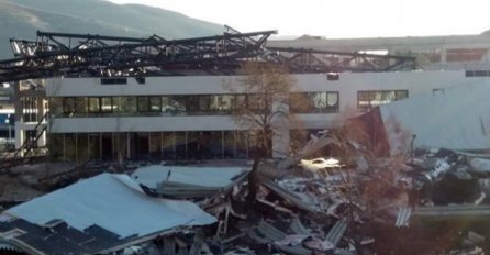 NEZAPAMĆENO NEVRIJEME U BiH: Vjetar čupao drveće, krovove, IZDATO VAŽNO UPOZORENJE