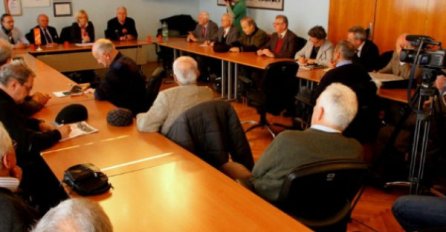 Krug 99: BiH treba dobiti status kandidata za članstvo u EU što prije