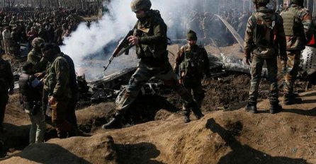 POČEO RAT DVIJE NUKLEARNE SILE?! Pucaju jedni na druge, Pakistan srušio dva indijska aviona, STIGAO ODGOVOR INDIJE! (FOTO+VIDEO)