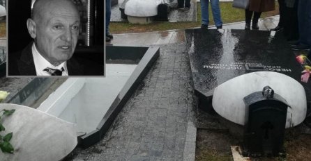 OTIŠLI SU NA GROB ŠABANA ŠAULIĆA, A ONDA UGLEDALI NJEGA: Stajao je i plakao, PRIZOR ĆE VAM SLOMITI SRCE (FOTO)