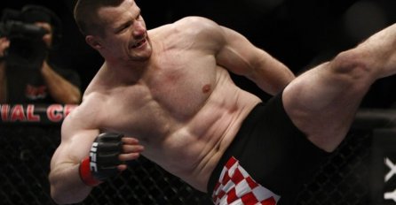 HRVATSKA LEGENDE REKLA "ZBOGOM" : Imao sam moždani udar!