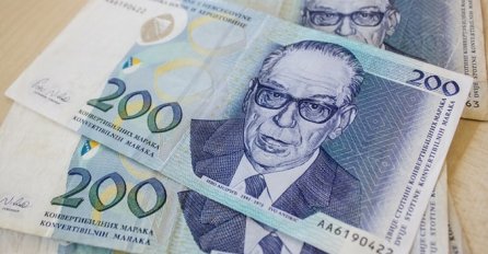 PREVARILI HILJADE GRAĐANA: Lažnim donacijama zadužili veliki broj korisnika