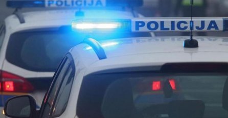 STRAVIČNA NESREĆA: U sudaru kombija povrijeđeno devet odbojkašica i dva vozača