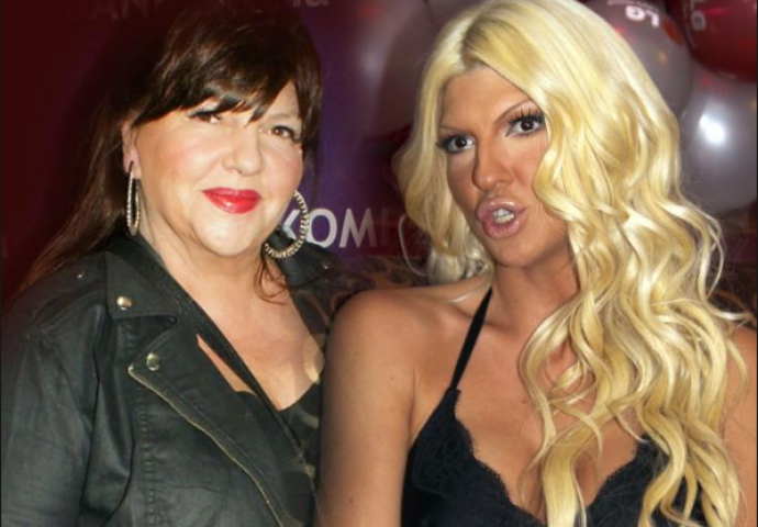 Pogledajte prepisku Jelene Karleuše i njene majke Divne, samo dan prije nego što je ona preminula! Ove riječi će vas RASPLAKATI (FOTO) (VIDEO)