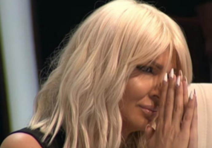 POKUŠAJTE DA NE ZAPLAČETE: Prije samo mjesec dana Jelena je OVO posvetila majci, a sada je više nema! (FOTO)