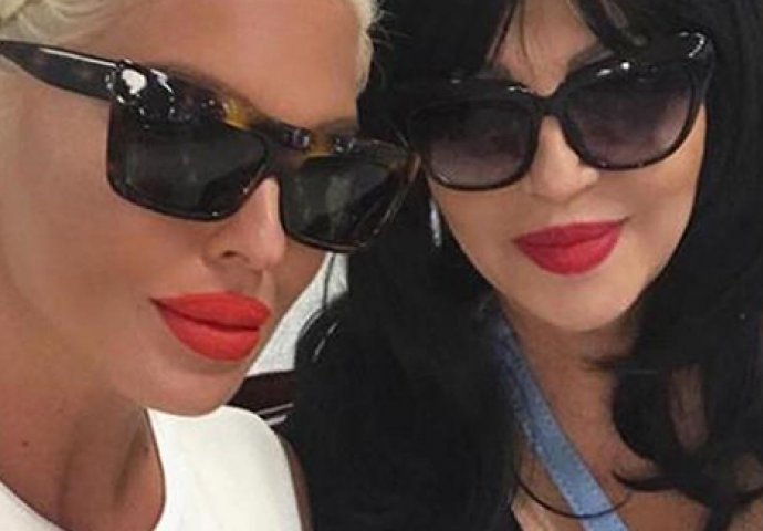 JELENINA MAJKA SE KRILA OD MEDIJA: Ovako je izgledala SAMO MJESEC PRIJE SMRTI, potresna slika!