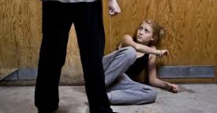 Raste broj napada nožem: Za vikend ubijeno dvoje tinejdžera