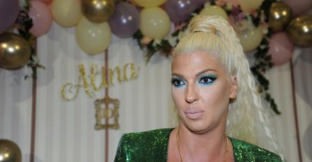 Ovo su braća Jelene Karluše: UZ NJU SU I U NAJTEŽIM TRENUCIMA, mnogi kažu da liče na sestru