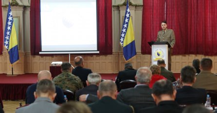 NOVI.BA NA KONFERENCIJI OSBIH: Protekla godina ocijenjena najuspješnijom u sektoru obučavanja Oružanih snaga