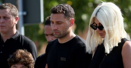 DVA SMRTNA SLUČAJA U PORODICI: Duško došao da tješi JELENU, a srce mu se cijepa zbog NJEGOVOG GUBITKA! (FOTO)