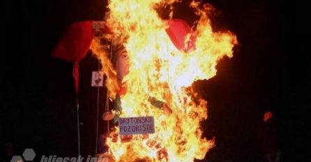 Spaljena lutka s likom Željka Komšića u Čapljini