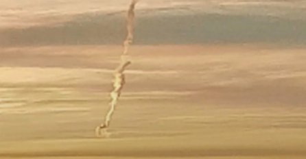 SKAMENILA SE, SNIMILA JE PAD NEPOZNATOG OBJEKTA SA NEBA: “Padalo je u pravcu BiH”