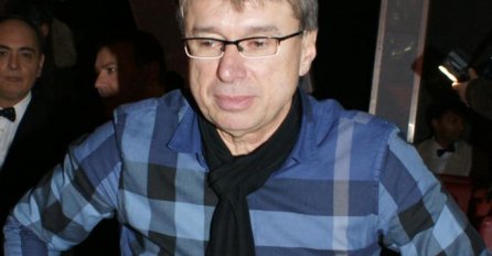 Nakon operacije oglasio se Saša Popović: Evo šta su izvadili iz njega, ovo niko nije očekivao