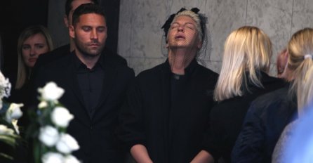 JELENI OVO NIKO NIJE REKAO: Dan pred smrt u DOMU NJENE MAJKE DESILO SE NEŠTO STRAŠNO, sad je sve otkriveno!