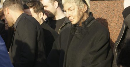 ŽELJELI SU DA SAMO TO SVIRAJU: Evo šta se krije iza pjesme uz koju je SAHRANJENA Divna Karleuša!