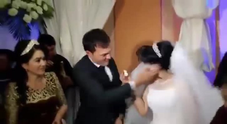 c821bd4a55d7ab5203ff-3