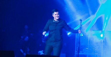 NAKON SMRTI JELENINE MAJKE, MARIJA ŠERIFOVIĆ NA KONCERTU URADILA NEŠTO NEVJEROVATNO: Svi zaplakali kad su ovo čuli (FOTO)