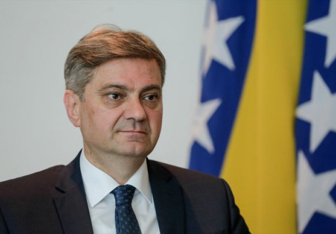 Denis Zvizdić: Okupljanje četnika je kažnjivo širenje nacionalne i vjerske mržnje