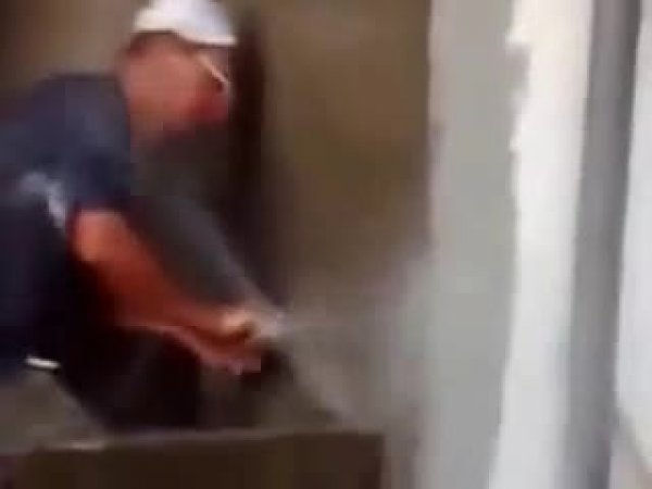 c86ce502c430af910eaf-1