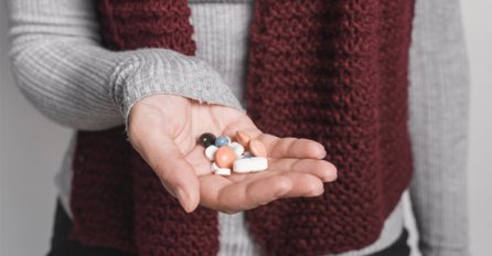 Provjera činjenica: Koja sredstva i lijekovi pomažu protiv korone?