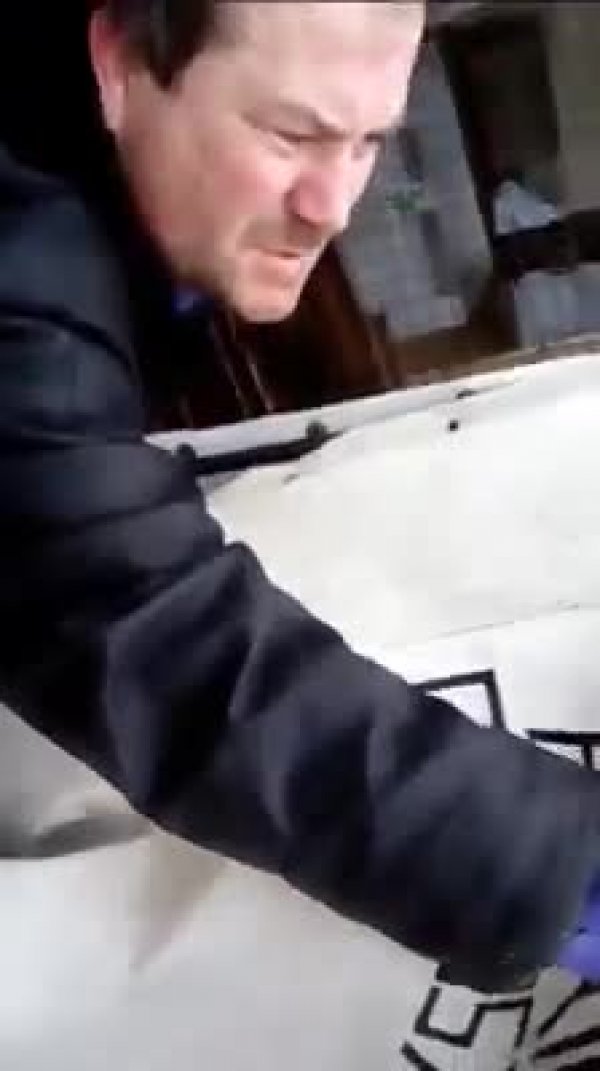 c87a5513e76418ded539-1