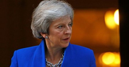 Britanska premijerka poručila: Glasajte za moj dogovor ili možda neće biti Brexita