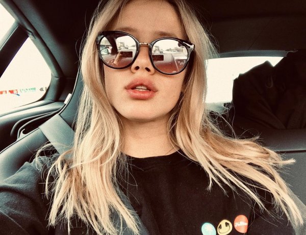 52851255-357245175125275-5028115594784144406-n