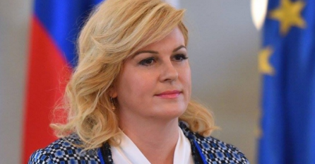 OVAKVU JE DO SADA NISMO VIDJELI: Kolinda se pojavila u New Yorku u najužoj haljini do sada i sve zasjenila, svi su gledali DONJI DIO