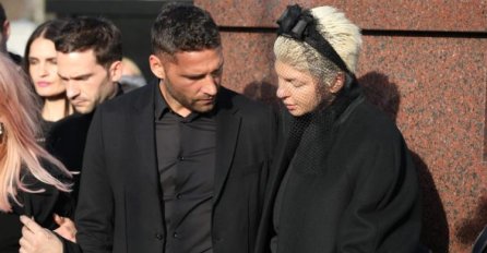 PJEVAČICA ČUVA USPOMENU NA MAJKU: Karleuša prenijela Divnine stvari u svoju kuću