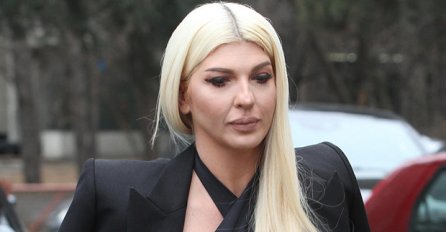 Nema ih u javnosti nikako, ali su uvijek tu za nju: BRAĆA JELENE KARLEUŠE NAJTEŽE TRENUTKE PROVELI SA SESTROM