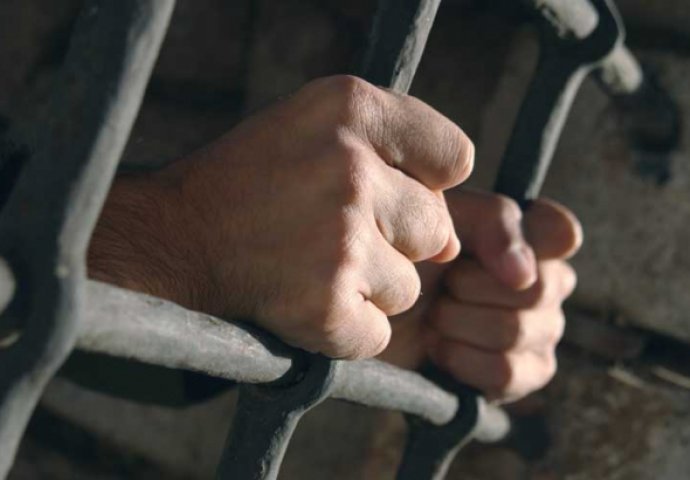 NOVI POTEZ VUČIĆEVOG REŽIMA: Srbija uvodi kaznu doživotnog zatvora