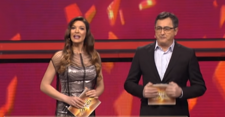 VODITELJI UVRIJEDILI JELENU KARLEUŠU: Pogledajte šta su rekli čim je emisija počela, OVO JE SVIMA PROMAKLO (VIDEO)