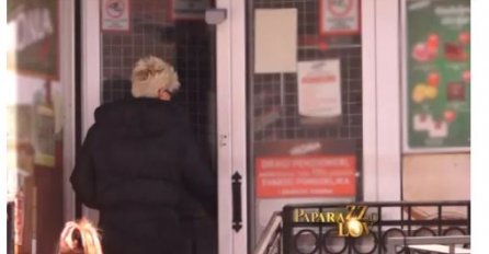 SNIMILI SU JE PRVI PUT POSLIJE SMRTI MAJKE, JELENA PROŠETALA GRADOM U CRNINI: Osušila se od tuge, kosa joj i dalje kratka 