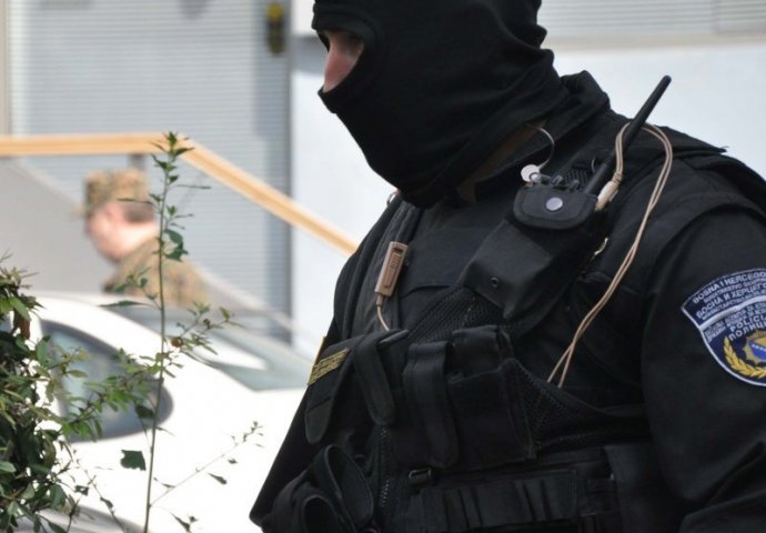 SIPA u Sarajevu uhapsila dvije osobe zbog krijumčarenja migranata