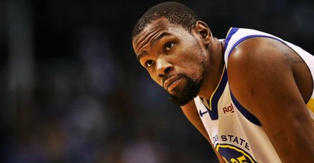 Svjetska zvijezda nije mogla imati gori rođendan: PRIPREMIO JE SLAVLJE, ONDA MU JE JAVLJENA TRAGIČNA VIJEST!