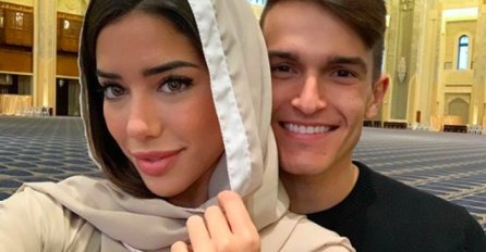 Poznati fudbaler naljutio MUSLIMANE ŠIROM SVIJETA: Ne možeš takav u džamiju!