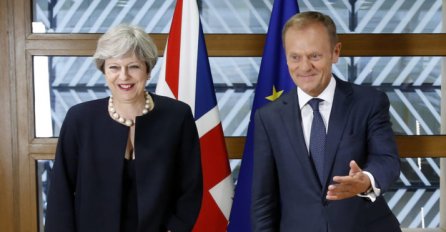 Tusk: Sve je moguće do novog roka za Brexit