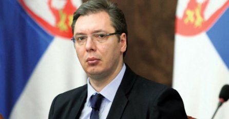 Vučič poručio: NEMOJTE SE PLAŠITI, neće biti UKIDANJA RS-A