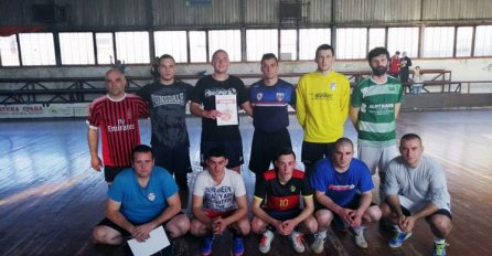 Srednjoškolci prikupili oko 1.000 KM za odlazak drugova na ekskurziju