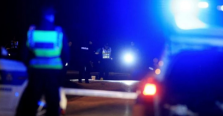 TRAGEDIJA! Policajac poginuo na obilaznici:   Udario je motorom u ogradu i odletio u jarak, odmah su dotrčali do njega, ali nije mu bilo spasa