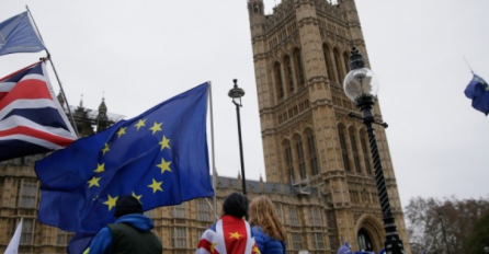 Vlada odbacila peticiju za otkazivanje procesa Brexita