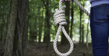 HOROR: Pronađeno obješeno tijelo dječaka (13) u blizini porodične kuće