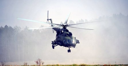 U padu vojnog helikoptera poginulo 13 osoba