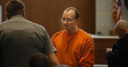 OTMIČAR DJEVOJČICE I DVOSTRUKI UBICA NJENIH RODITELJA Posljednjim riječima sledio krv u žilama svima koji su bili u sudnici!