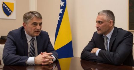  ČEDI JOVANOVIĆU PRIJETE SMRĆU U SRBIJI, JER JE IMENOVAN ZA SAVJETNIKA KOMŠIĆU: Srbija u ludilu zbog politčara 